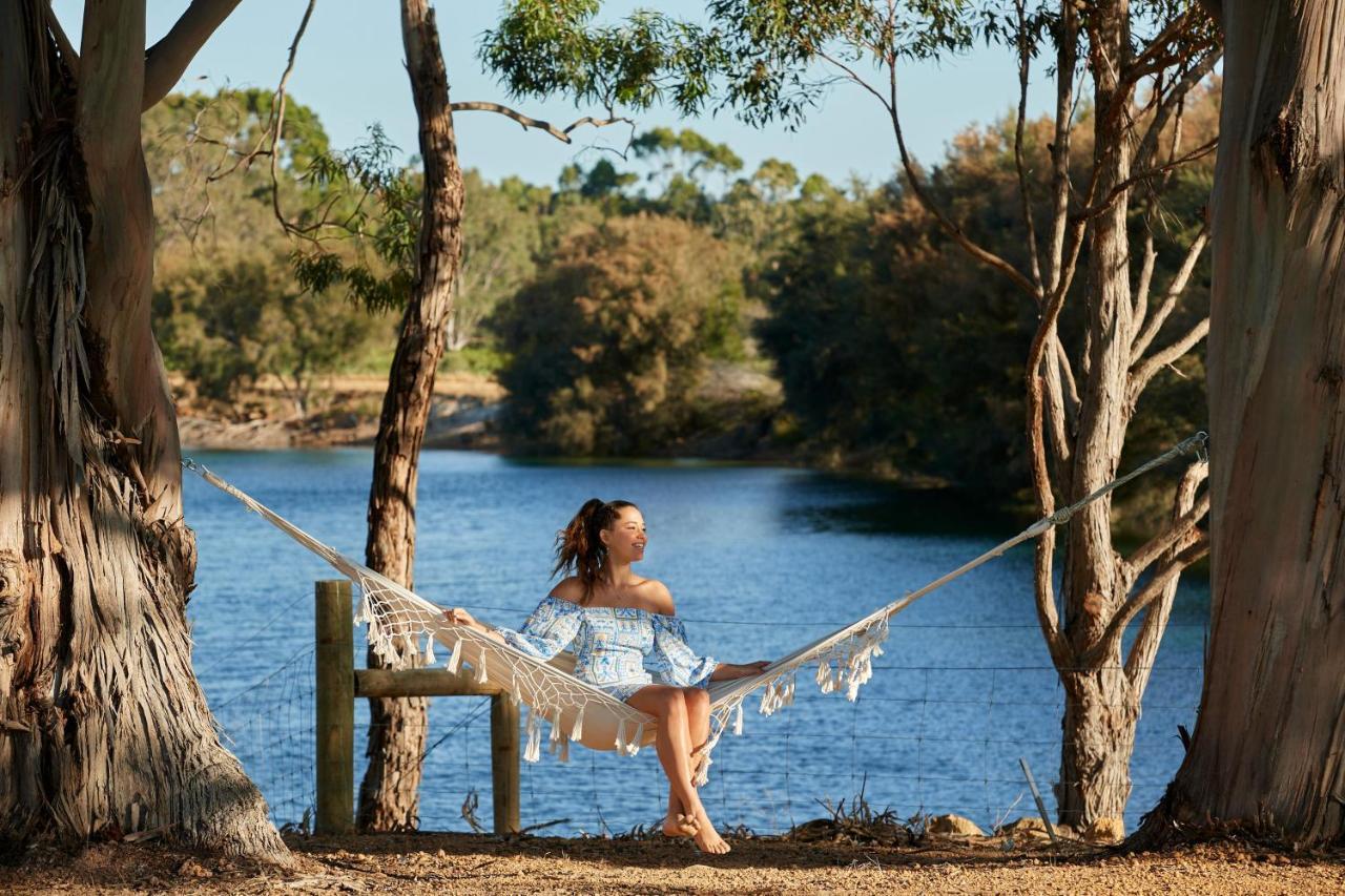 Olio Bello Lakeside Glamping Cowaramup Ngoại thất bức ảnh
