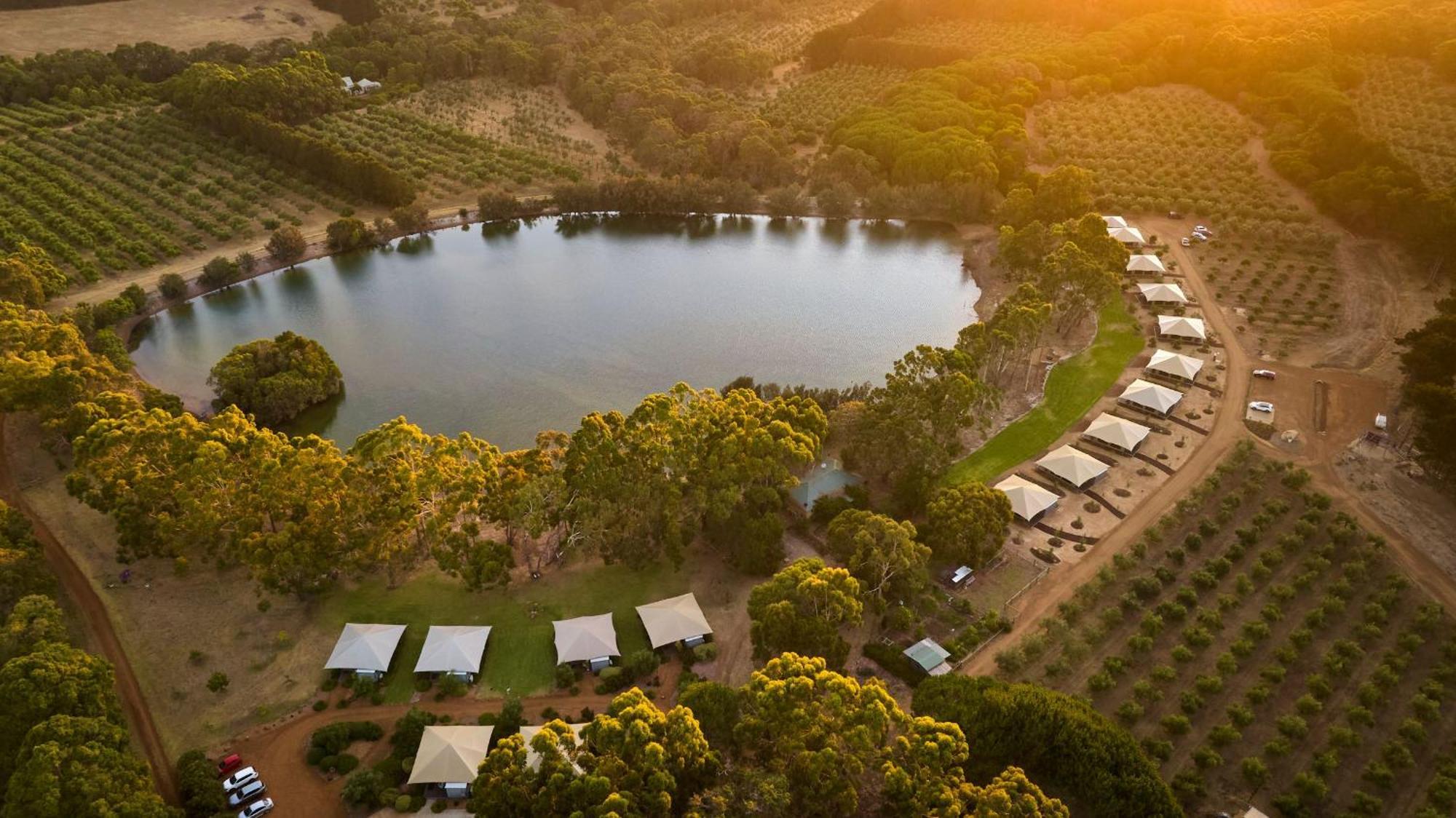 Olio Bello Lakeside Glamping Cowaramup Ngoại thất bức ảnh
